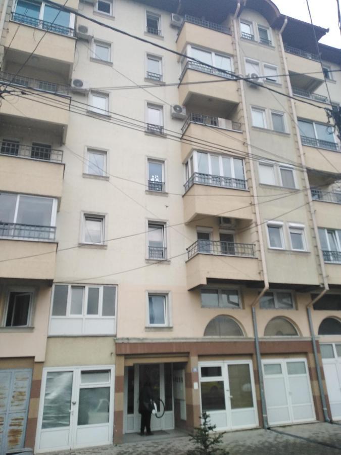 Kraljevski Apartman Kraljevo Buitenkant foto